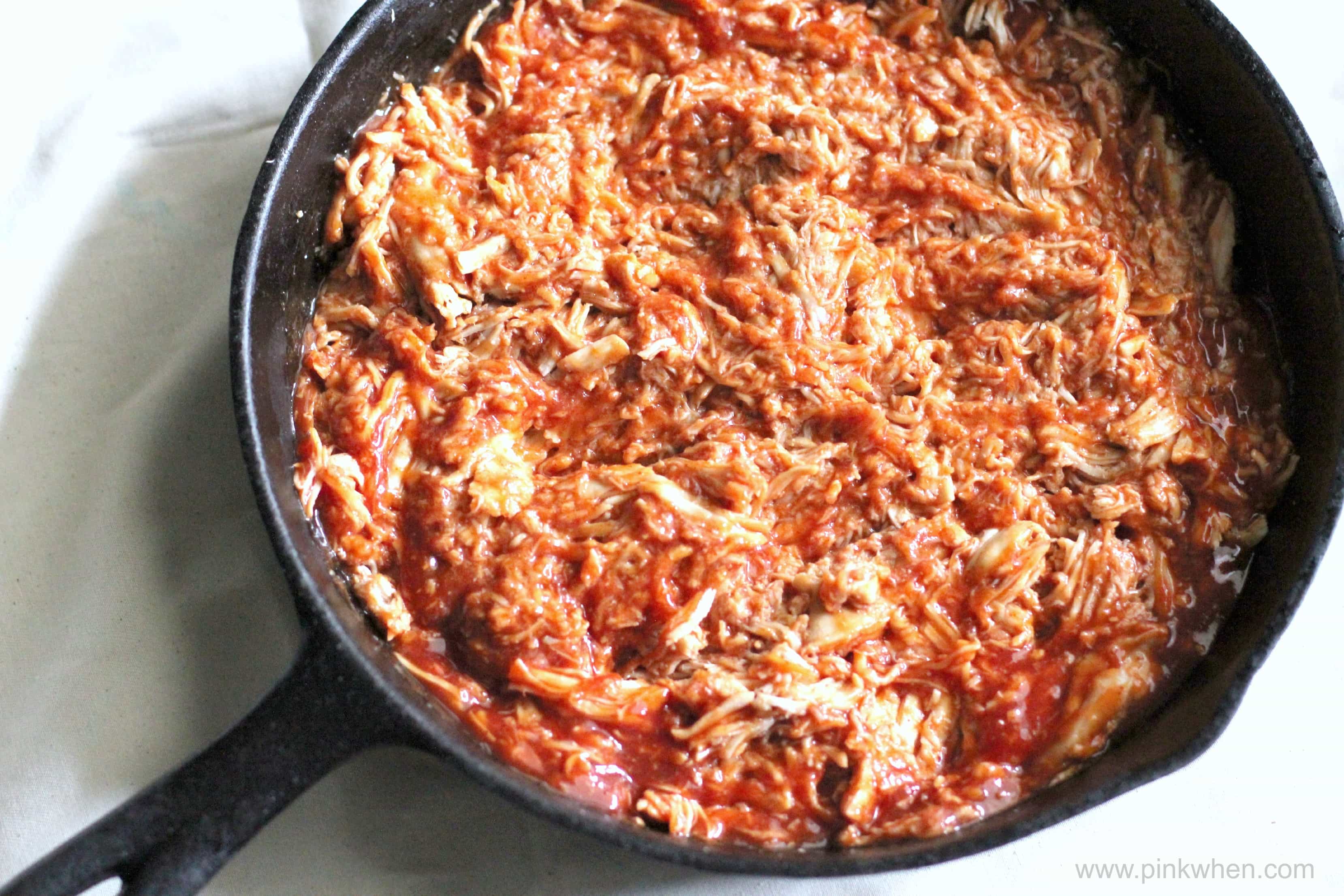 Slow Cooker BBQ Shredded Chicken Sliders