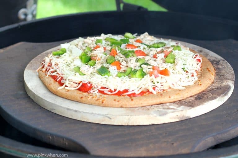 Grilled Turkey Tomato Cheese Pizza Recipe