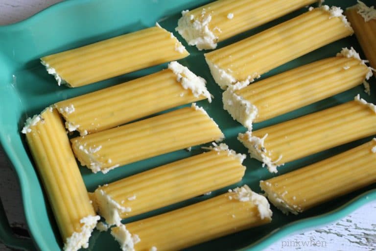 Cheese Stuffed Manicotti Bake |PinkWhen