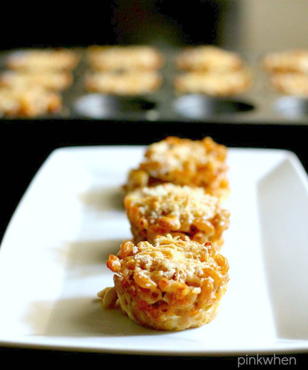 Homemade Macaroni and Cheese Muffin Cups | PinkWhen