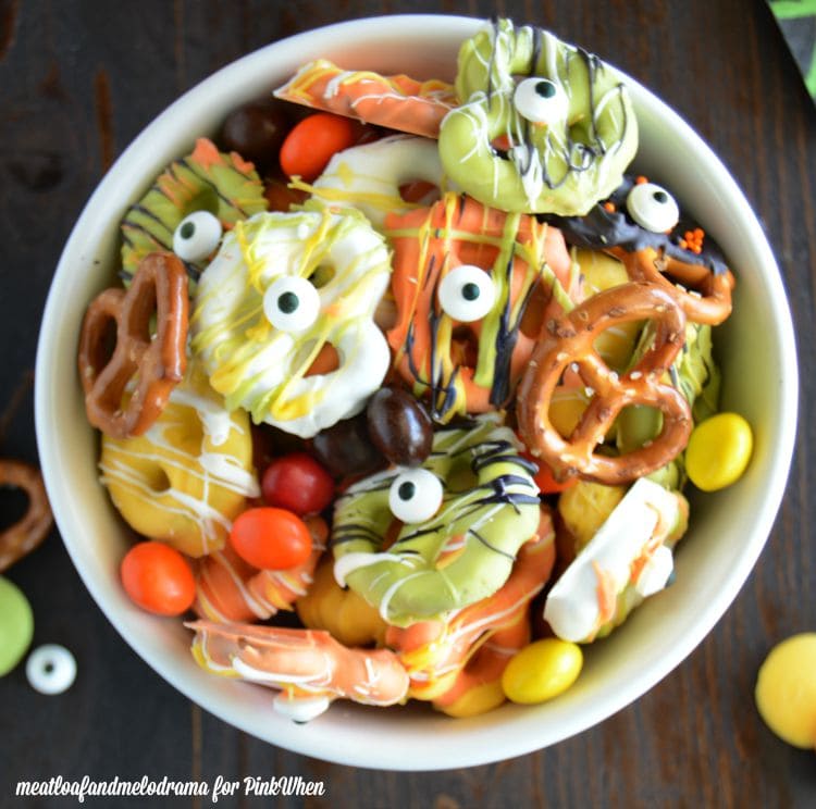 halloween pretzel treats