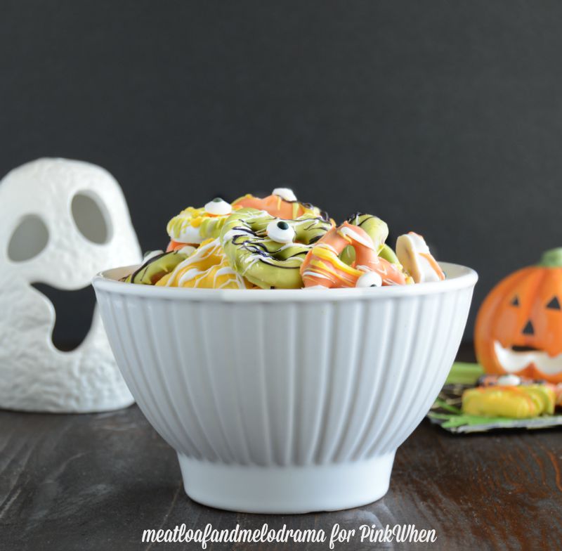 halloween pretzel treats