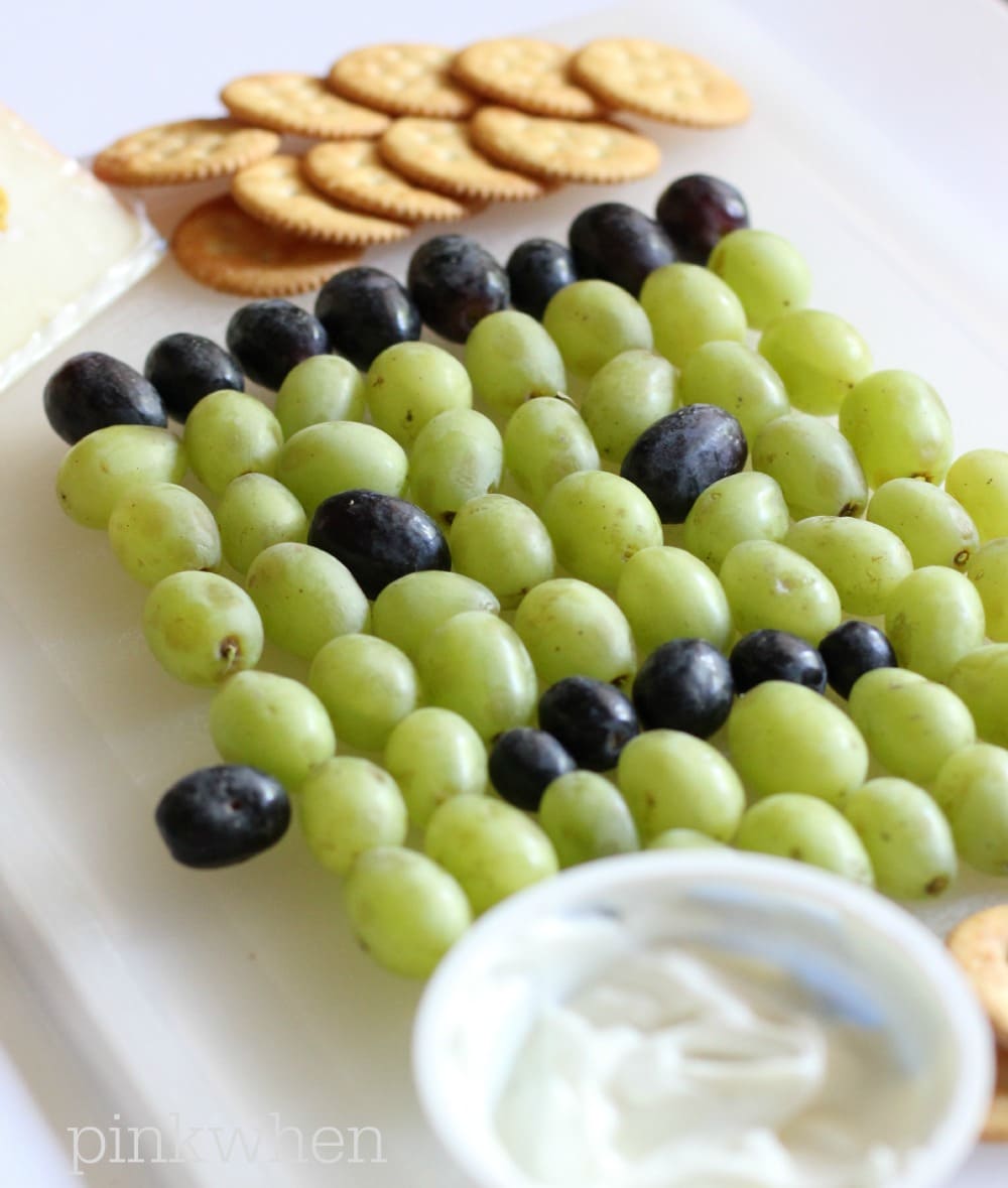 Simple and easy healthy halloween fruit snack idea. 