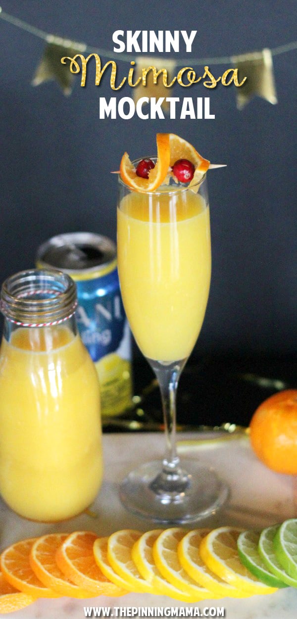 10+ Holiday Sparkling Drinks for New Years! Both Cocktail and Non Alcoholic recipes perfect for a celebration!