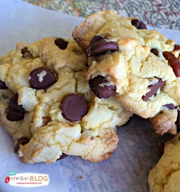 Cake-Mix-Chocolate-Chip-Cookies-TodaysCreativeBlog.net_