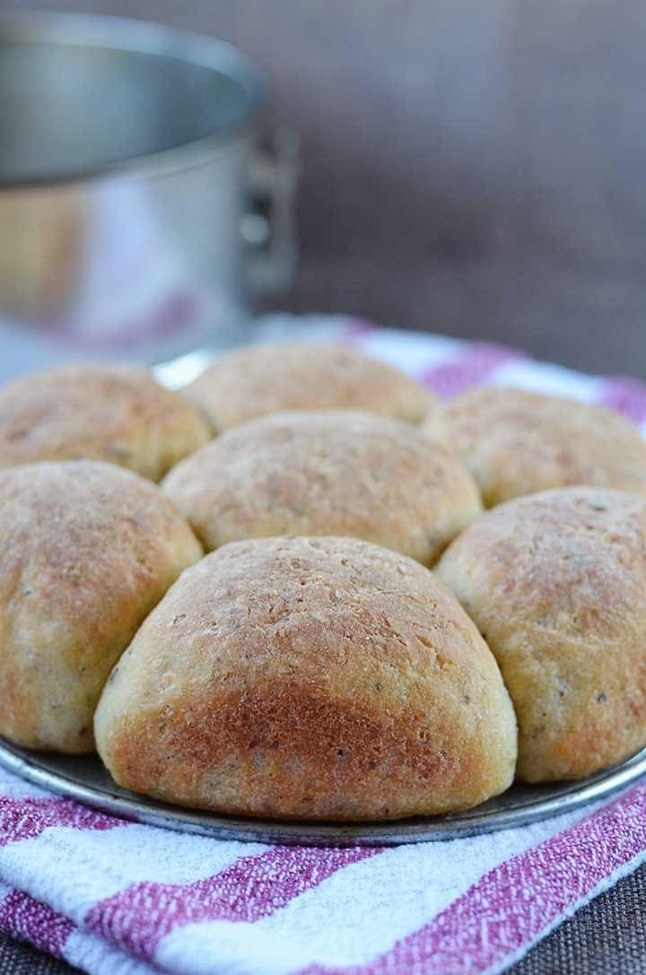 This gluten free garlic herb dinner rolls recipe is bursting with flavor! They’re crusty on the outside, soft and fluffy on the inside.