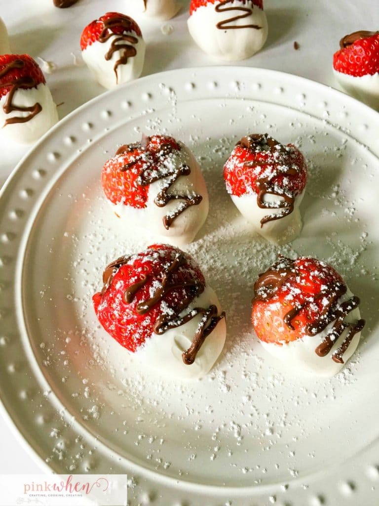 I love Nutella, and I love chocolate covered strawberries, so when you mash these two together, you get a DELICIOUS nutella stuffed chocolate covered strawberry treat. 