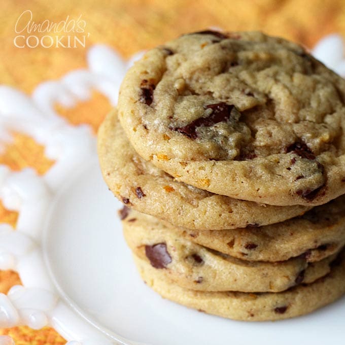 orange-chocolate-chip-cookies-680