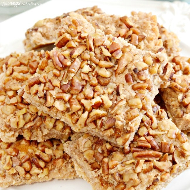 Cinnamon Nut Squares Dessert Recipe | PinkWhen