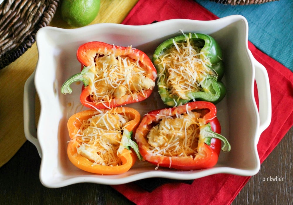Chicken Fajita Stuffed Bell Pepper Recipe made with flavored quinoa, chicken, and more!