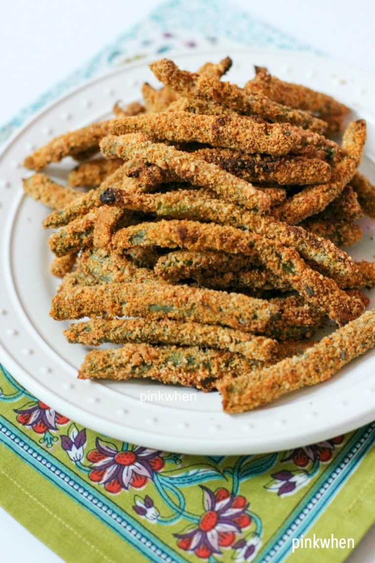Crispy Baked Green Bean Fries are made with almond meal, egg, and special seasoning to keep them packed with flavor. They are gluten free, and simply delicious.
