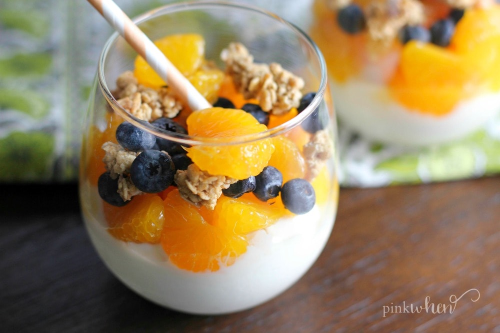 This mandarin orange and blueberry yogurt parfait is a clean and healthy dessert! 