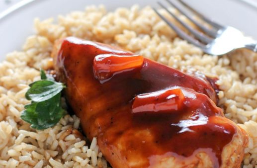 This Instant Pot Hawaiian Chicken recipe is a quick and healthy Instant Pot chicken dish.