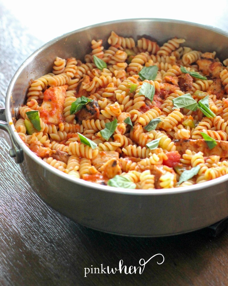 An easy weeknight meal, this one pot meal chicken recipe is perfect! In less than 30 minutes dinner can be on the table. 