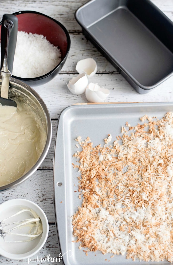 This Toasted Coconut Pound Cake Recipe is mouthwateringly delicious! #poundcakerecipe #easycakerecipe #dreamydessert