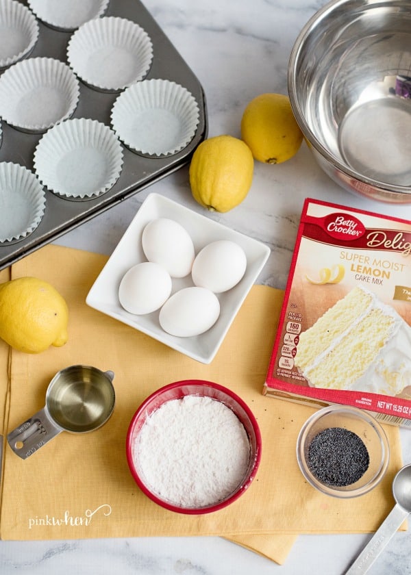 Easy Lemon Poppy Seed Muffins #dessert #lemon #lemonrecipes #lemonpoppyseedmuffins 