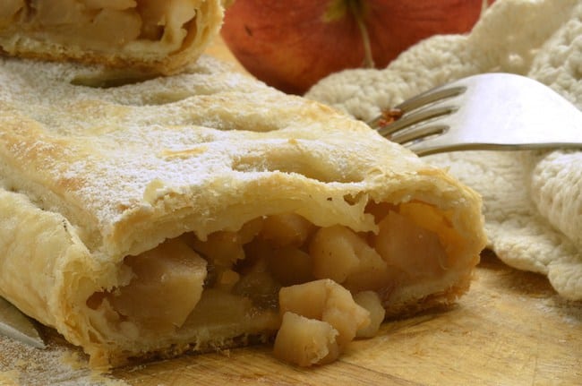 mini apple strudel
