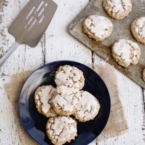 iced oatmeal cookies best oatmeal cookies