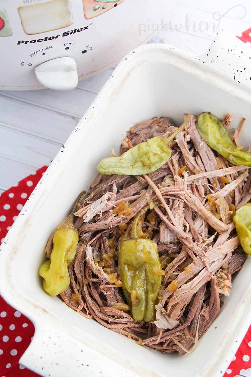 Crock pot roast beef with peppers