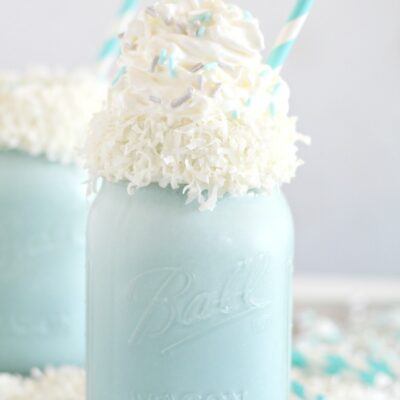 Disney Frozen Themed Milkshake Recipe 17