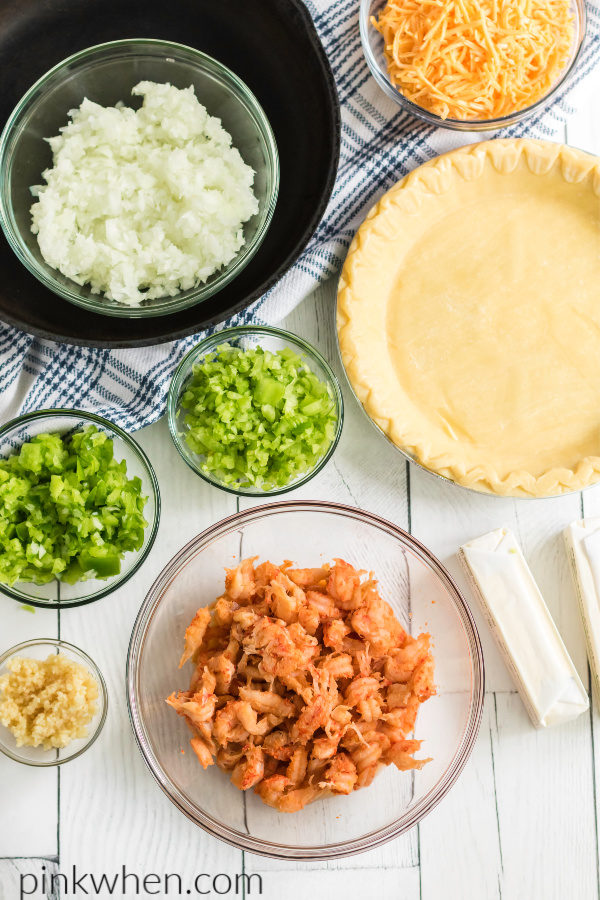 Ingredients needed to make crawfish pie.