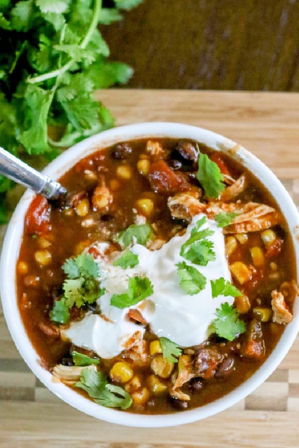 Pressure cooker chicken chili.