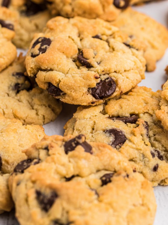 Air Fryer Chocolate Chip Cookies