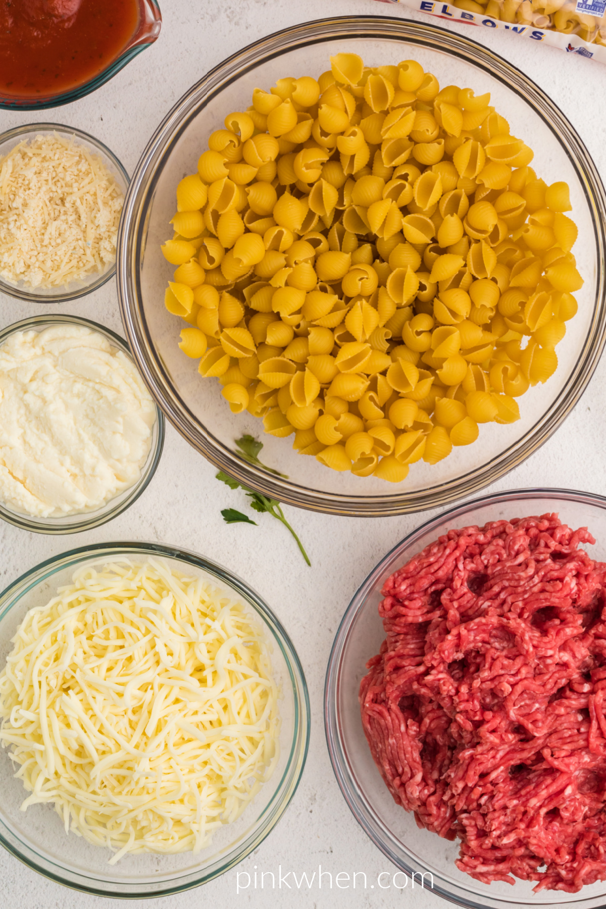 Ingredients needed to make One Pot Lasagna. 