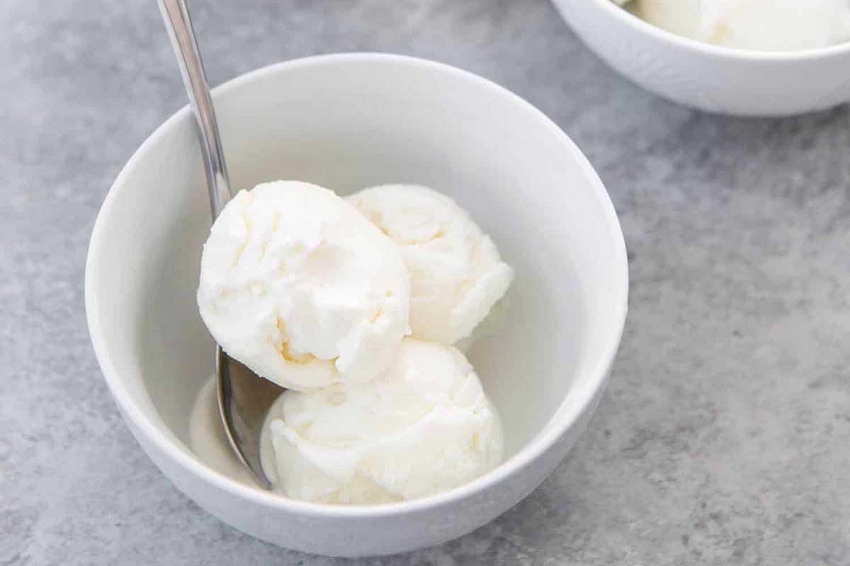 Pinkberry Frozen Yogurt.