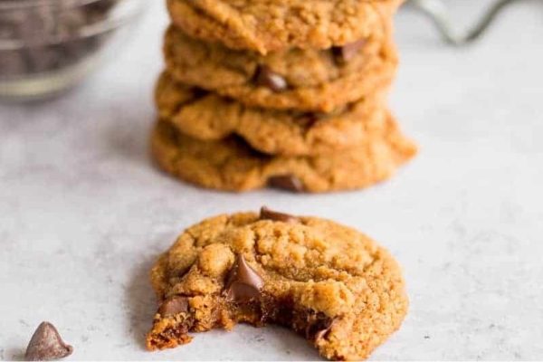Small chocolate chip cookies.