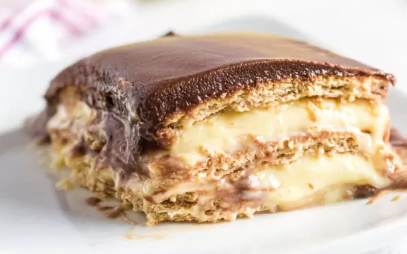 Close up of the Chocolate Eclair Cake details