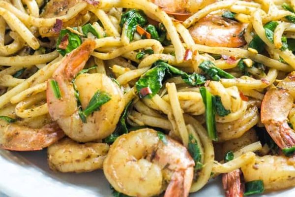 Palmini Pasta Shrimp Stir Fry with shrimps.