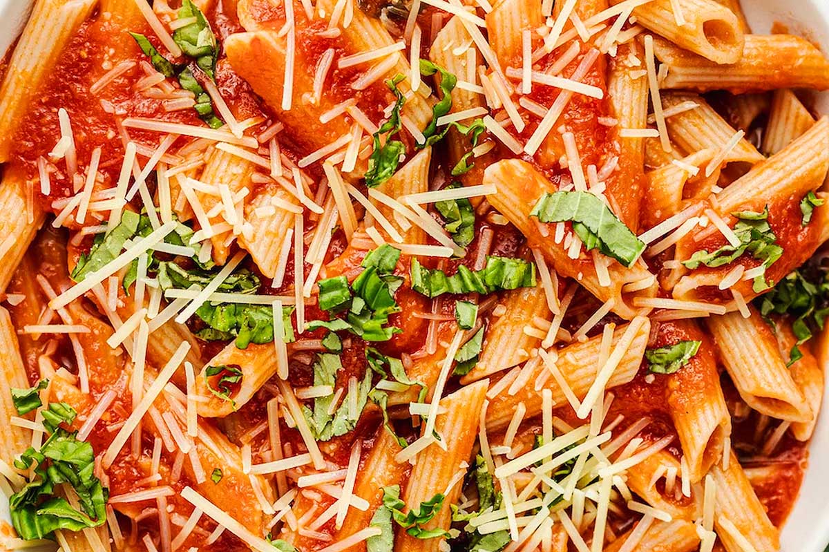 Easy Penne Pomodoro. 