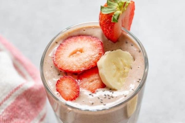 Strawberry Banana Peanut Butter Smoothie.