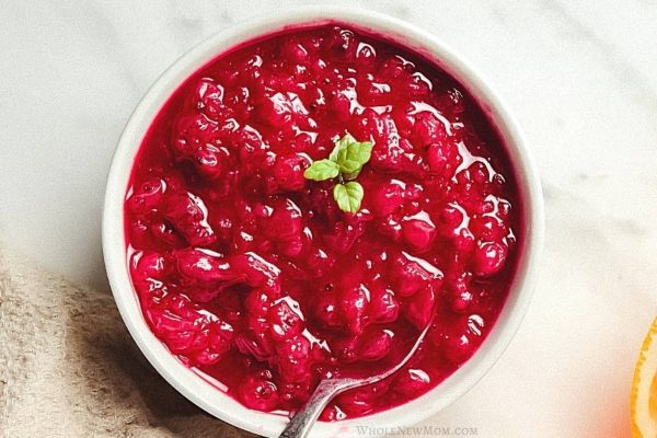 Easy and sugar-free cranberry sauce in a bowl. 