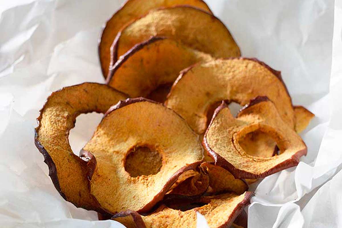 apple chips in a bowl.