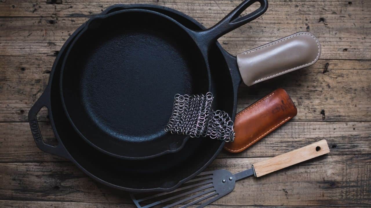 Pan and Slotted Fish Spatula.