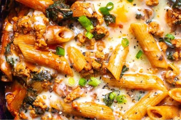 Turkey pasta bake with lots of cheese.