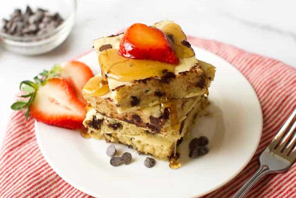 Pancake in a white plate.