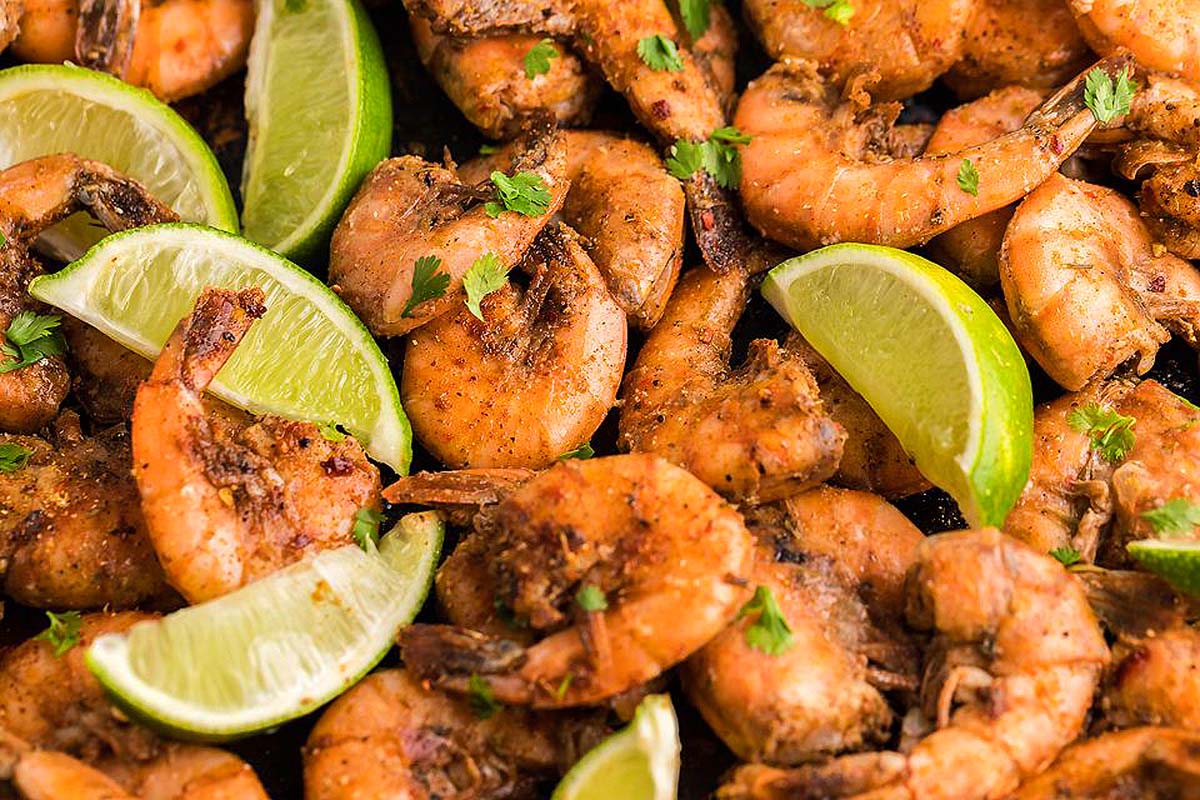A close view of spiced shrimp. 