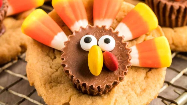 Thanksgiving cookies decorated like turkeys.