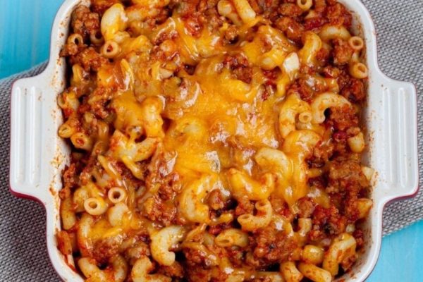 A casserole dish filled with macaroni and cheese.