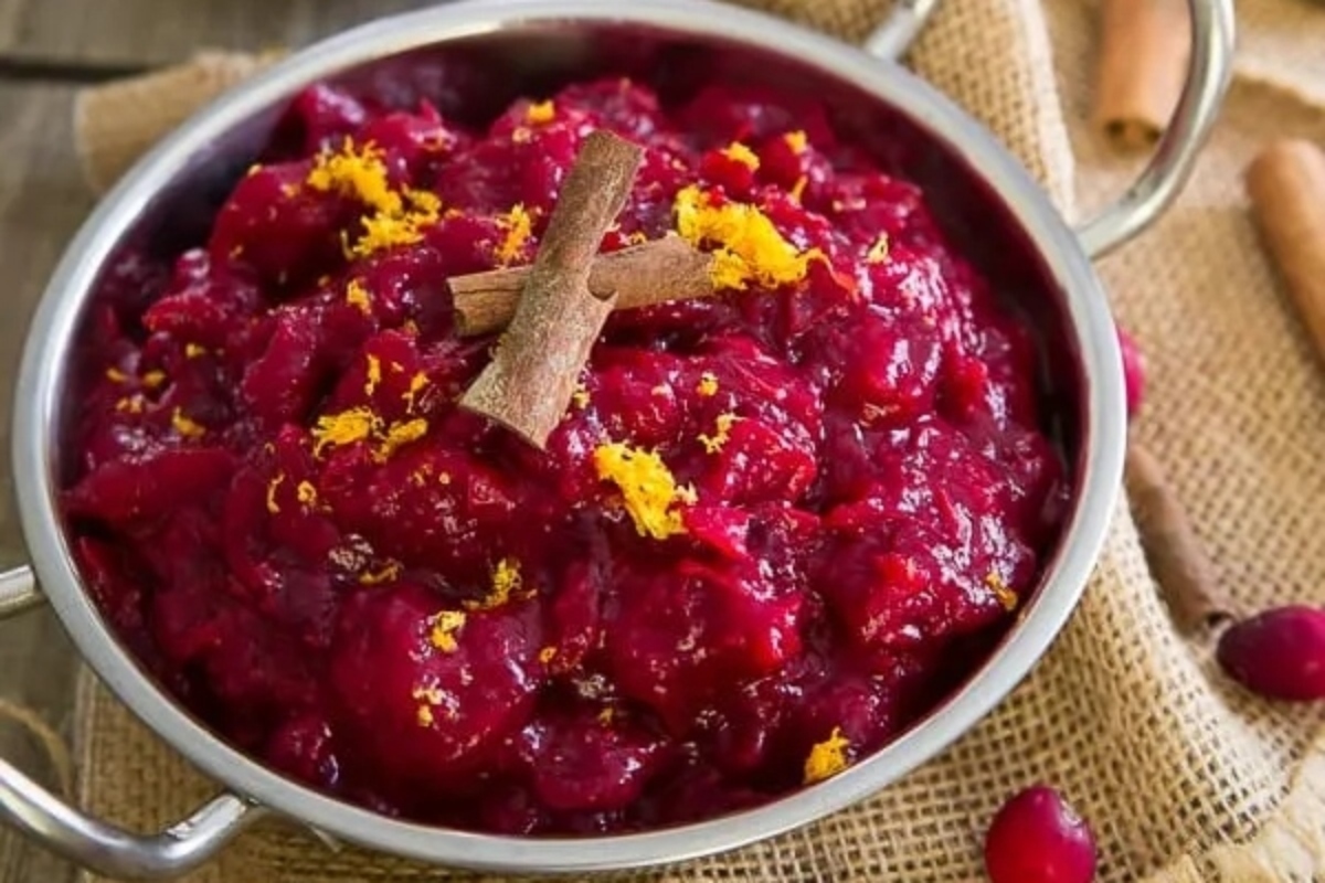 Cranberry sauce with cinnamon sticks is a classic recipe for the Thanksgiving table.