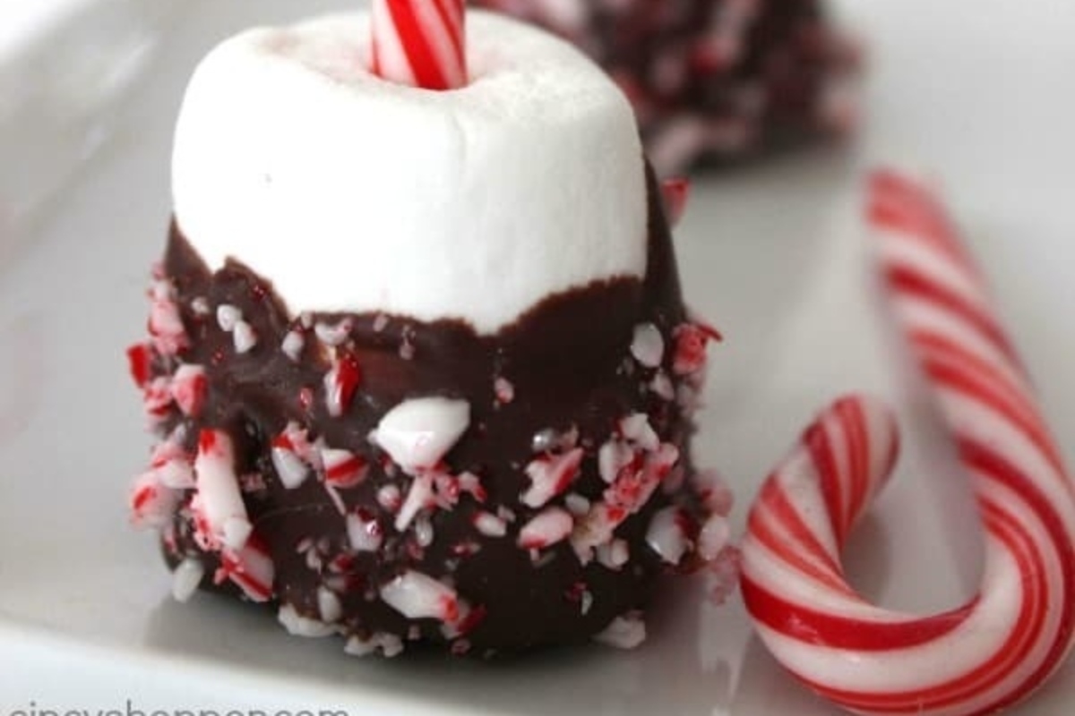 Candy Cane Marshmallows