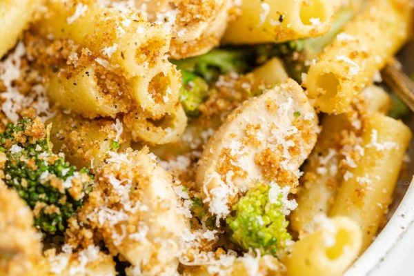 Chicken parmesan pasta is a delightful and flavorful dish that combines tender chicken, al dente pasta, and vibrant broccoli. This hearty recipe showcases the essence of Italian cuisine with its rich and tangy