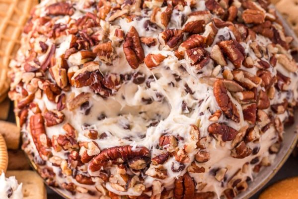 Classic cheese ball recipe with pecans and cookies.