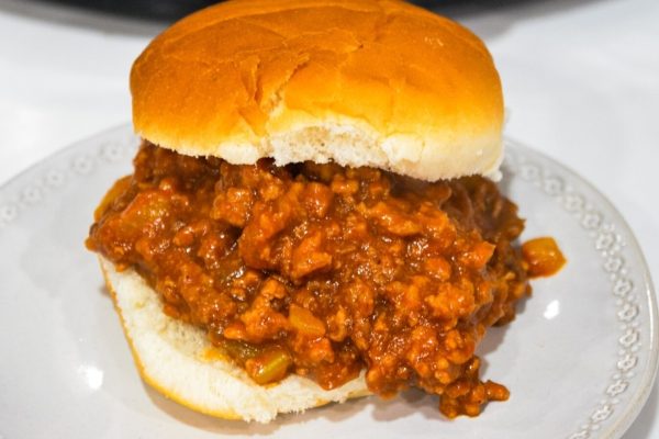 A close up of a burger.