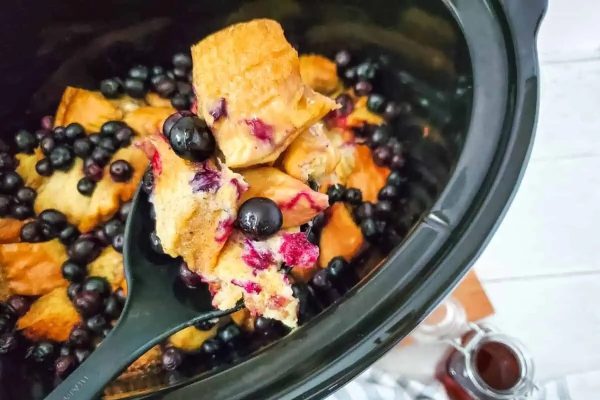 Blueberry bread pudding in a slow cooker.