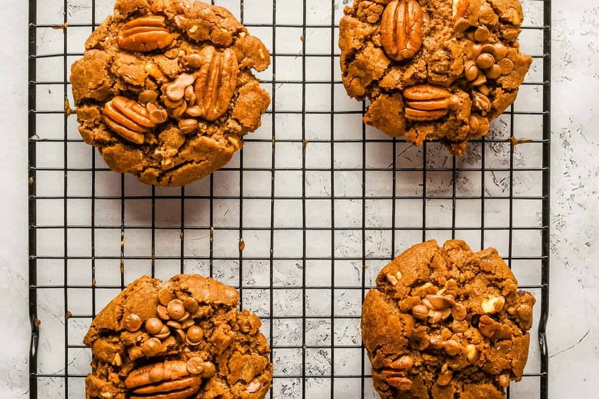 Delicious Pecan cookies on a cooling rack.
