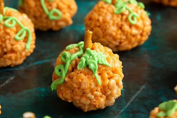 Halloween rice krispy treats with green icing.